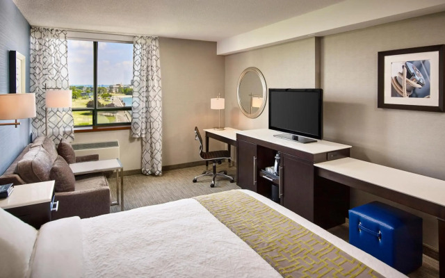 Waterfront Hotel Downtown Burlington