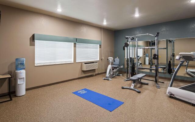Best Western Harbour Pointe Lakefront