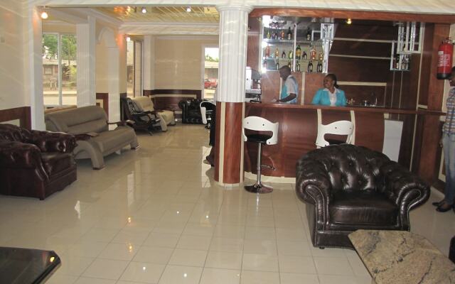 Afrique Hotel Douala Airport