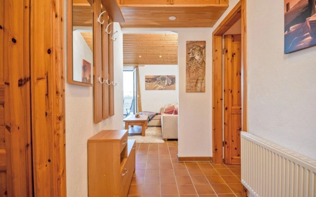 Modri Dragulj - With Pool - A3