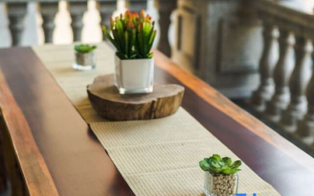 Yunshang Grassland Yishan Yishe Wild Luxury Guesthouse