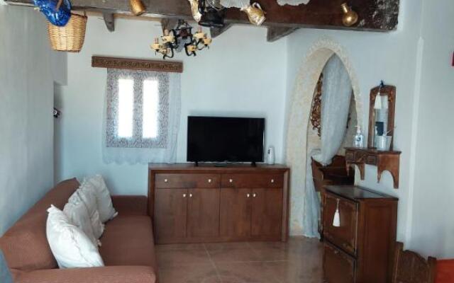 Lakena Traditional House