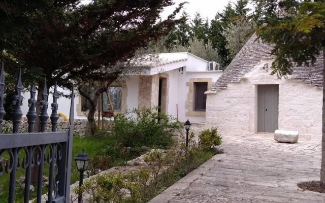 Trulli Villa Gloria