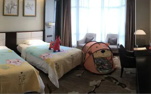Vienna International Hotel (Jiangmen Hetang Zhongjia Plaza Store)