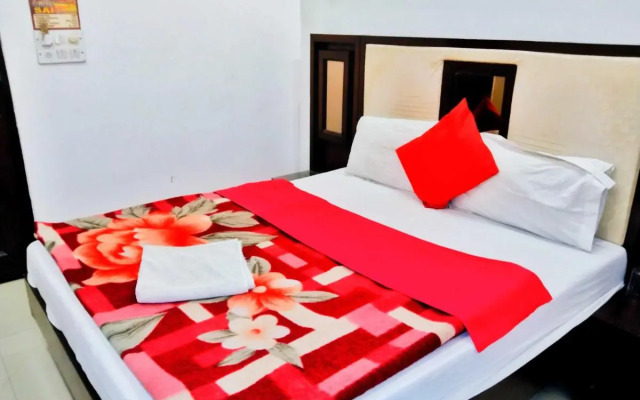 Oyo 92325 Hotel Diamond Inn