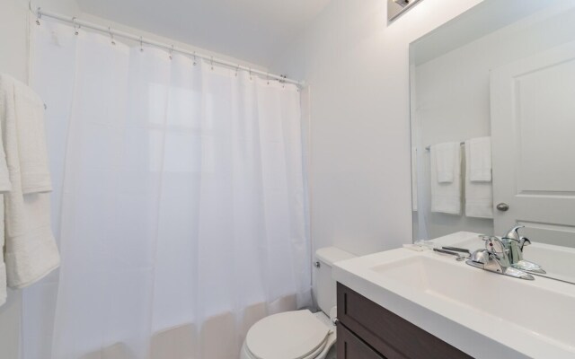 JURNY - Close to Music Row - 4 Bedroom Apartments