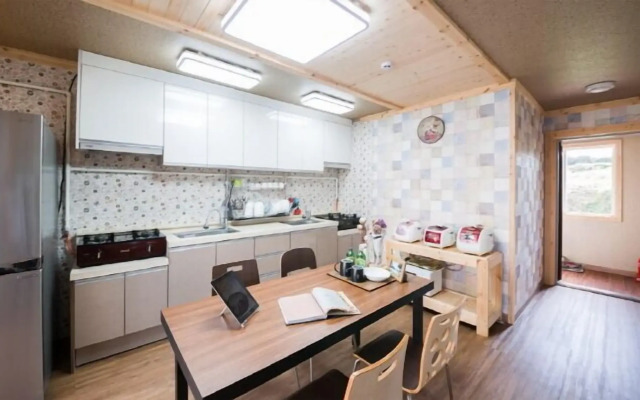 Red Windmill Pension