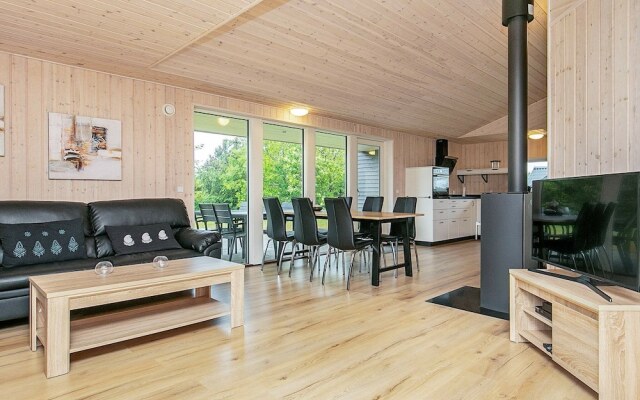 Modern Holiday Home in Jutland Midtjylland With Sauna