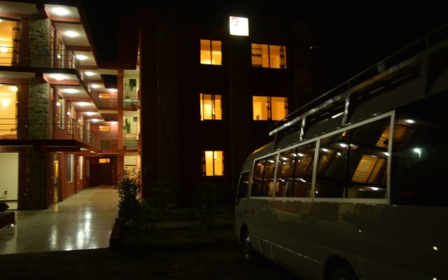 Zan-Seyoum Hotel