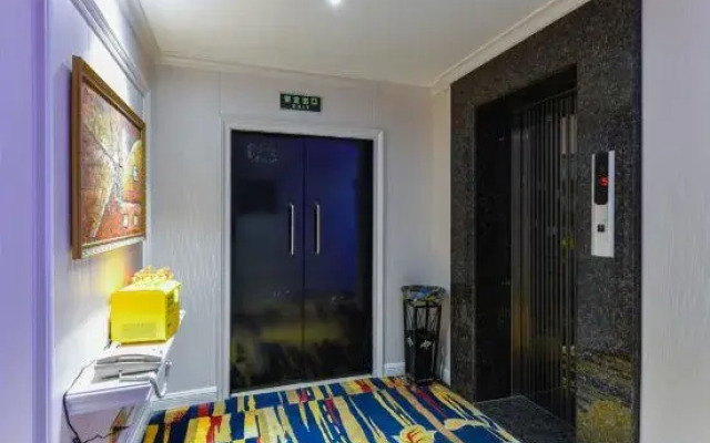 Huangting Business Hotel