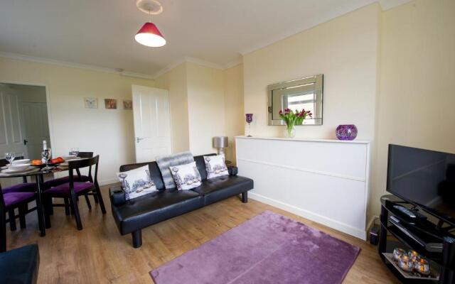 PREMIER - Park View Apartment