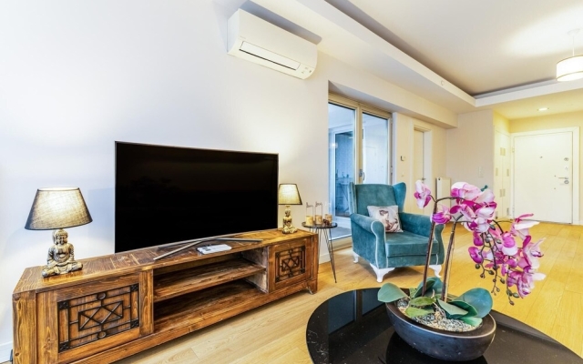 Fully Furnished Stylish Flat in Sisli