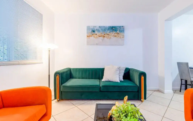 Urban Elegance King Bed Free Parking