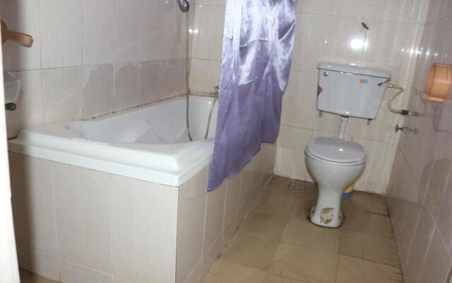 Ivory Place Hotel