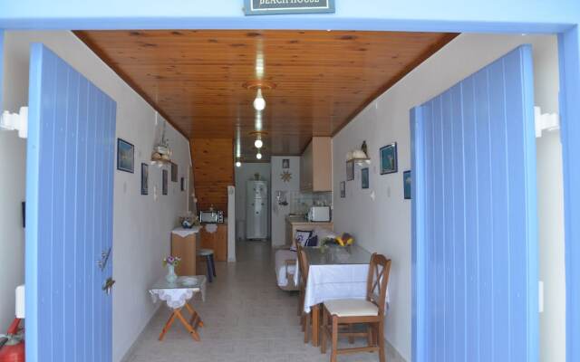 Erginas Boat House