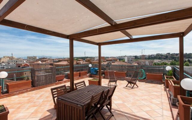 Rental in Rome Maxxi Penthouse