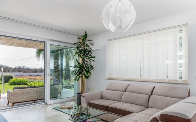 Villa I Chiani 8 Emma Villas