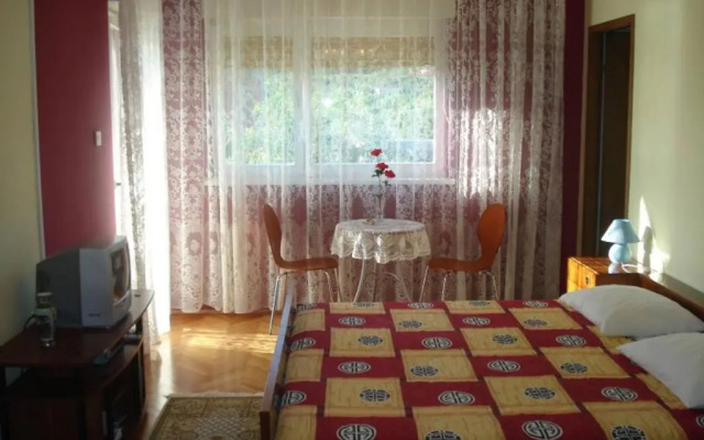 Romantic Apartment With Sea View Vinišće, Dalmatia