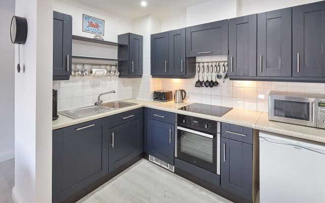 Host Stay Shipwrights Eskape