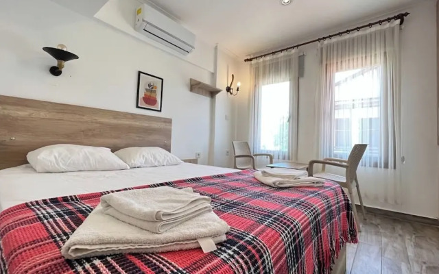 Anayurt Oteli Akyaka