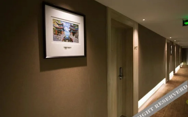 Rezen Hotel Wuduo