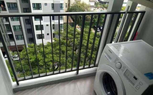 The Base Central Pattaya  Sea View