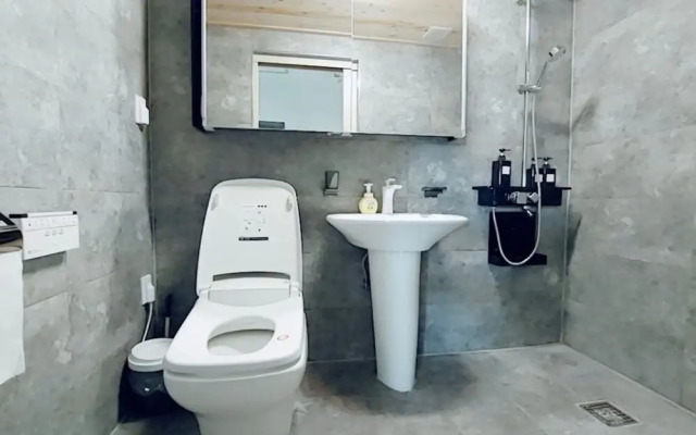 Aewol Daon Spa Stay
