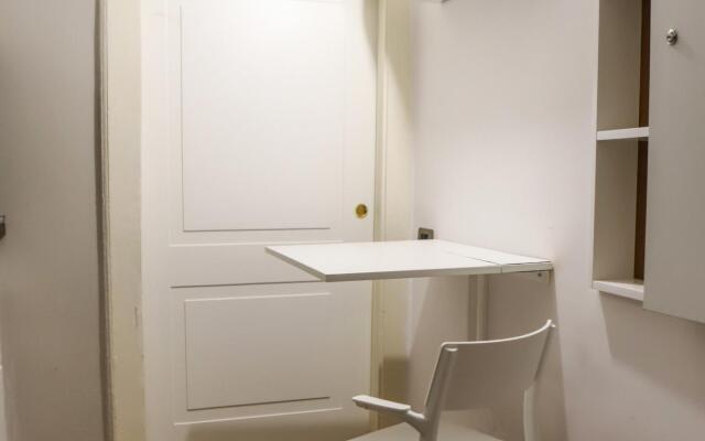 Studio Apartment at Pizzofalcone by Wonderful