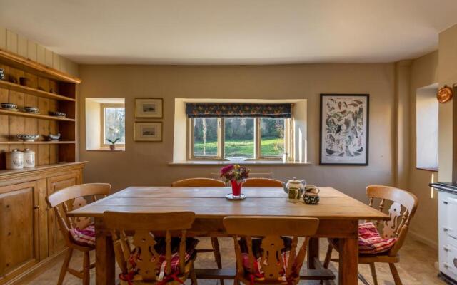 Parnham Cottage