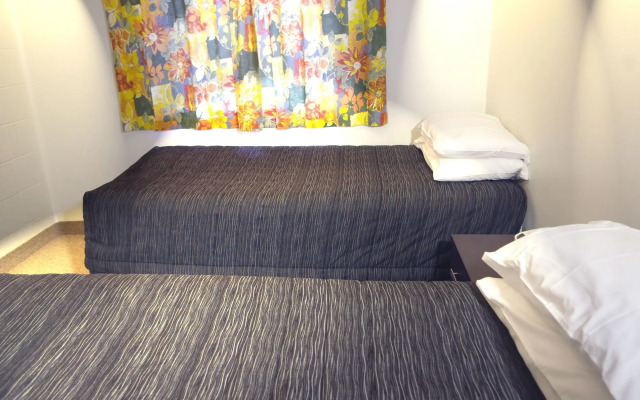 Tudor Motor Lodge