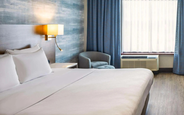 Quality Inn & Suites Levis