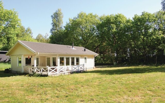 Awesome Home in Gärsnäs With 3 Bedrooms and Wifi