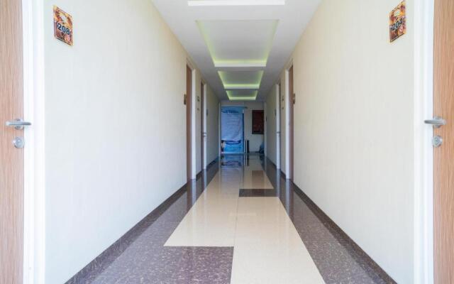 Urbanview Hotel Omah Anin Batu