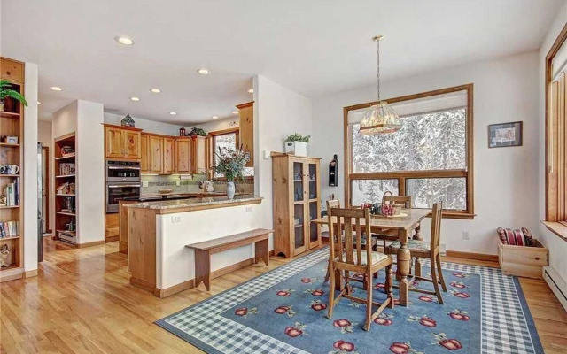 2542 Boreas Pass Private Home with Hot Tub