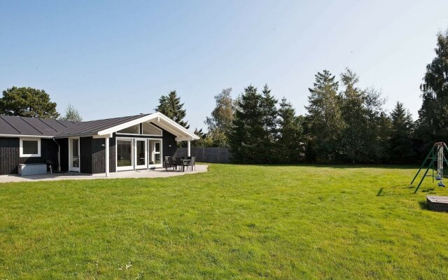 Cozy Holiday Home in Væggerløse With Private Whirlpool