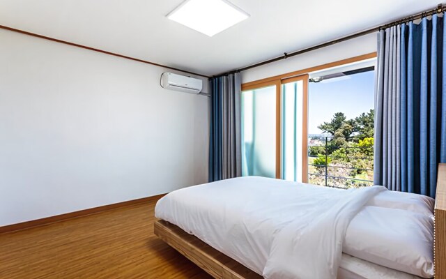 Seogwipo Hae-dam Pension