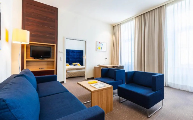 HiLight Suites Hotel