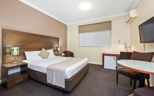 Comfort Hotel Dandenong