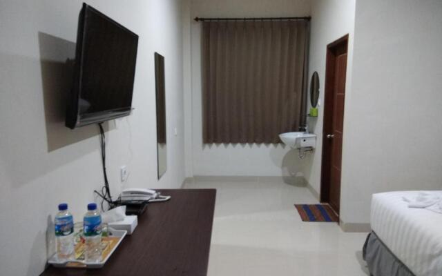 Victory Hotel