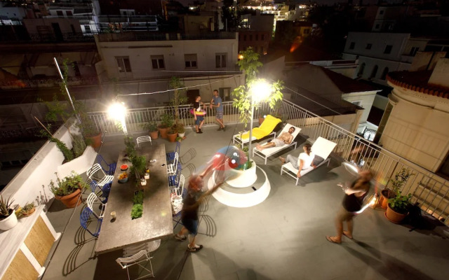 The Marble Suites, PLAKA