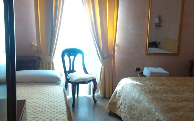 Sant'Agostino Guest Rooms