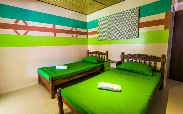 Jeepney Hostel and Kite Resort