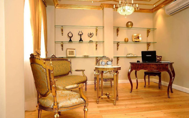 Erten Konak - Special Class