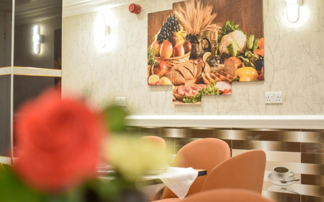 Pembridge Palace Hotel