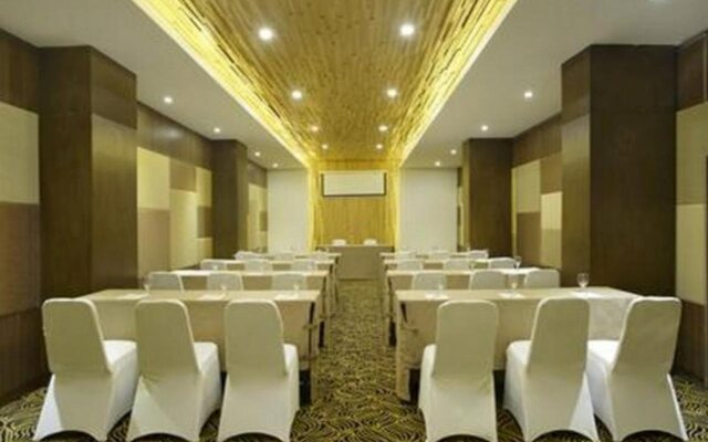 Hotel Santika Pandegiling Surabaya