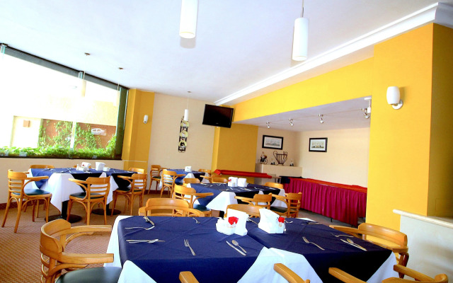 Hafersons Inn Hotel & Suites