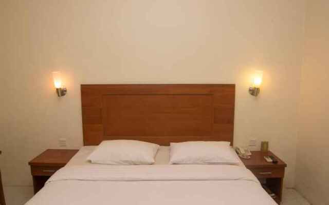 Aquarius Hotel