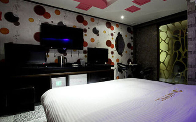 S1 Motel