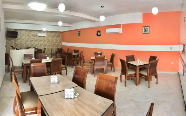 Hotel Calle Real