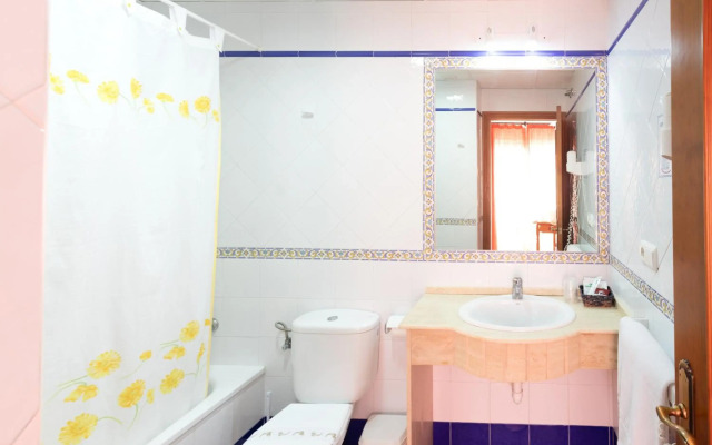 Hotel Oasis Atalaya